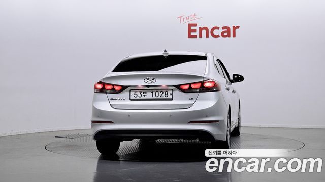 Hyundai AVANTE из Кореи Encar
