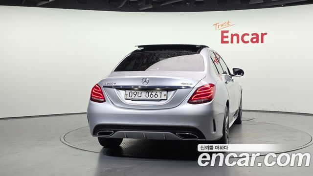 Mercedes-Benz C-Class C250 d 4MATIC — пробег 176 850 км — фото 4 из 5