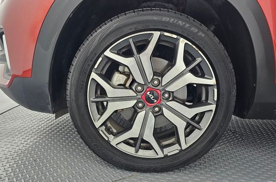Kia Seltos Gasoline 1.6 Turbo 2WD Signature — пробег 70 112 км — фото 5 из 5