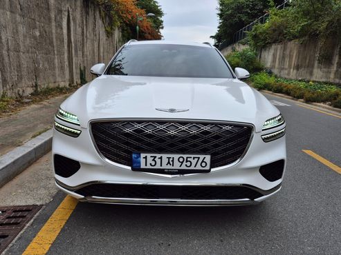 Genesis GV70 2.5T Gasoline 2WD — пробег 4 100 км — фото 1 из 5