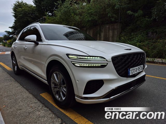Genesis GV70 2.5T Gasoline 2WD — пробег 4 100 км — фото 3 из 5