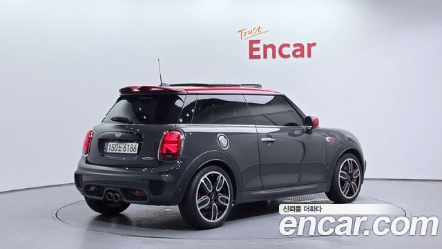 Mini Cooper JCW 3rd Generation — пробег 58 460 км — фото 2 из 5