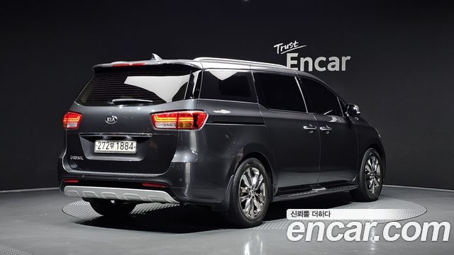 Kia Carnival из Кореи Encar