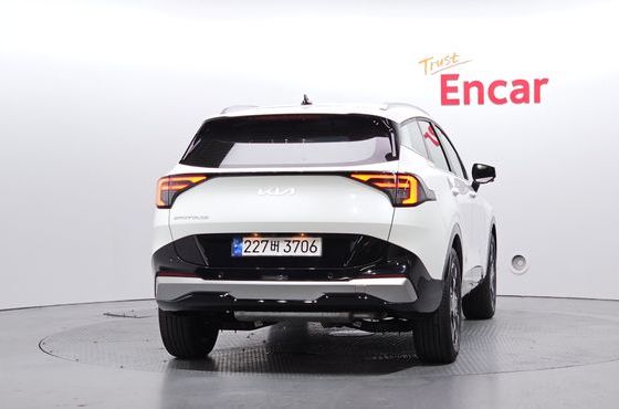 Kia Sportage Gasoline 1.6 Turbo 2WD Signature — пробег 20 916 км — фото 4 из 5