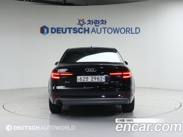 Audi A4 30 TDI Premium — пробег 79 700 км — фото 4 из 5
