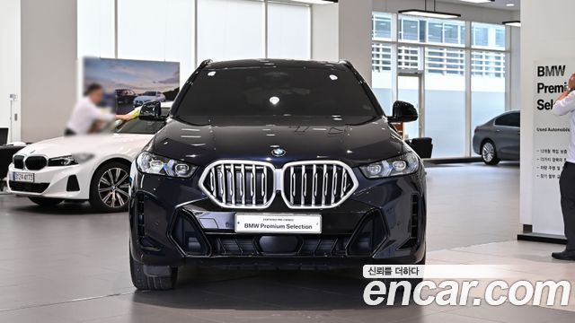 BMW X6 xDrive40i M Sport — пробег 27 037 км — фото 3 из 5