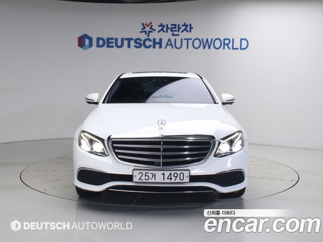 Mercedes-Benz E-Class из Кореи Encar