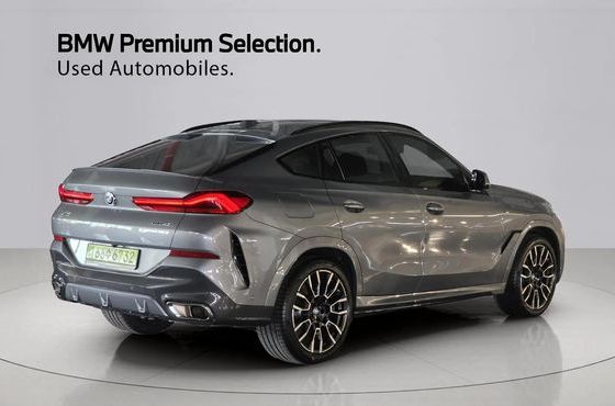 BMW X6 xDrive40i M Sport — пробег 5 464 км — фото 2 из 5
