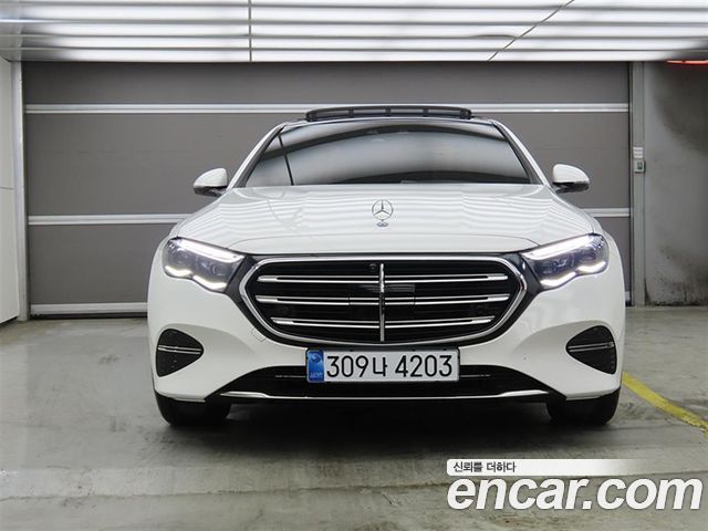 Mercedes-Benz E-Class из Кореи Encar