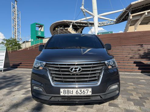 Hyundai Starex Van 5-Seater Smart — пробег 125 424 км — фото 2 из 5