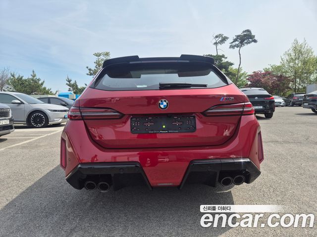 BMW M5 M5 Touring — пробег 2 600 км — фото 5 из 5