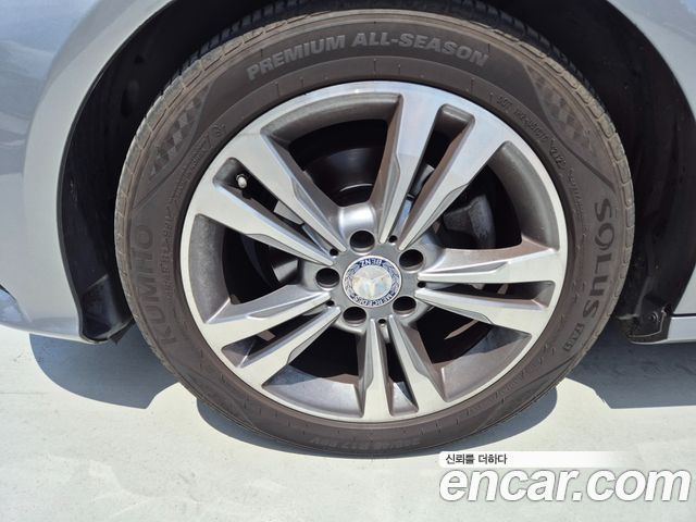 Mercedes-Benz E-Class E220 Bluetec Avantgarde — пробег 95 537 км — фото 5 из 5