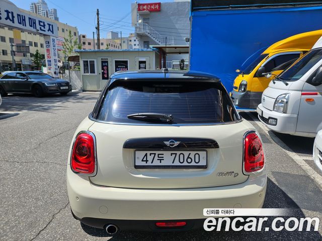 Mini Cooper из Кореи Encar
