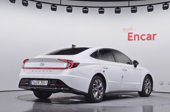 Hyundai Sonata 2.0 Premium Plus — пробег 60 918 км — фото 2 из 5