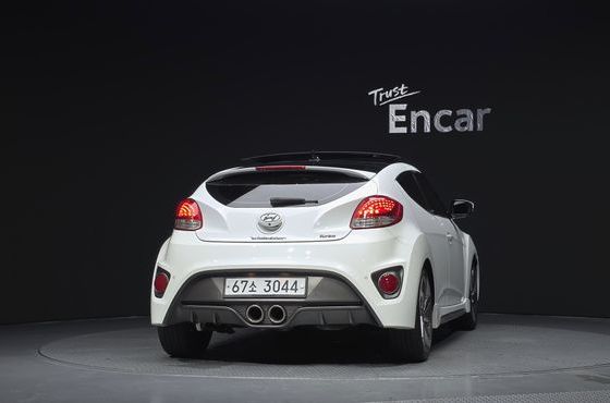 Hyundai Veloster T-GDi Extreme — пробег 117 698 км — фото 4 из 5