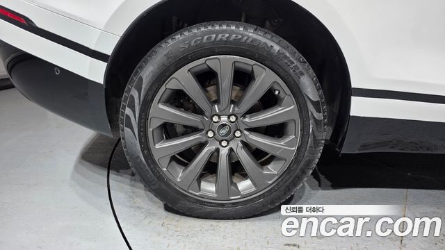 Land Rover Range Rover Velar из Кореи Encar