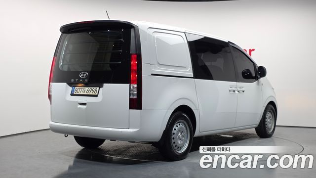 Hyundai Staria из Кореи Encar