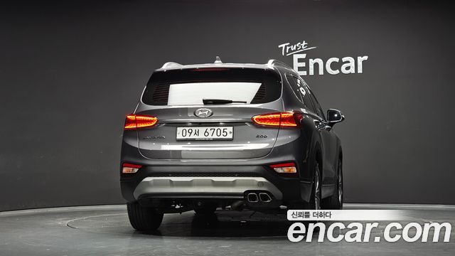Hyundai Santafe из Кореи Encar