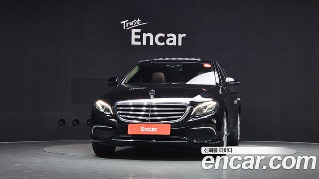 Mercedes-Benz E-Class из Кореи Encar