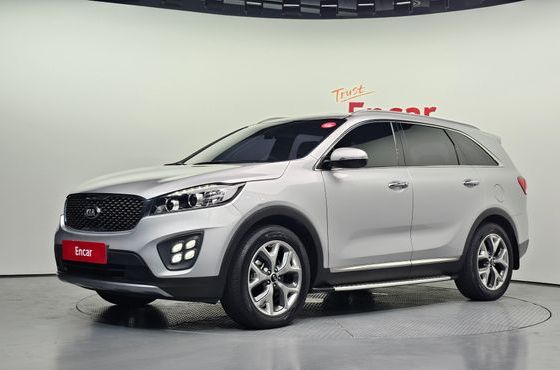 Kia Sorento Diesel 2.0 2WD Prestige — пробег 124 887 км — фото 1 из 5