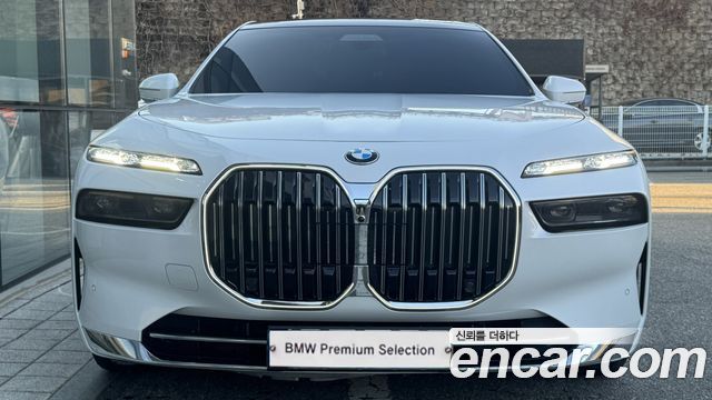 BMW 7-Series 740d xDrive Design Pure Excellence — пробег 62 534 км — фото 3 из 5
