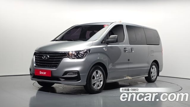 Hyundai Starex Wagon 11-Seater Smart — пробег 129 344 км — фото 1 из 5