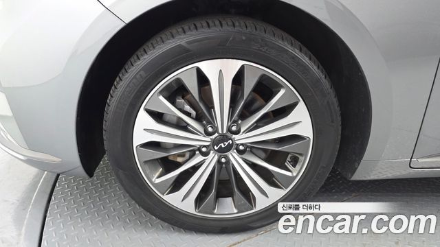 Kia K8 из Кореи Encar