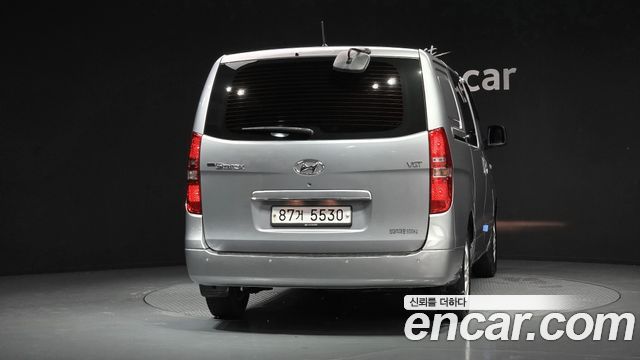 Hyundai Starex Van 5-Seater Smart — пробег 115 072 км — фото 4 из 5