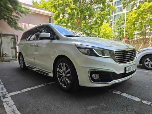 Kia Carnival 9-seater Prestige — пробег 159 370 км — фото 3 из 5