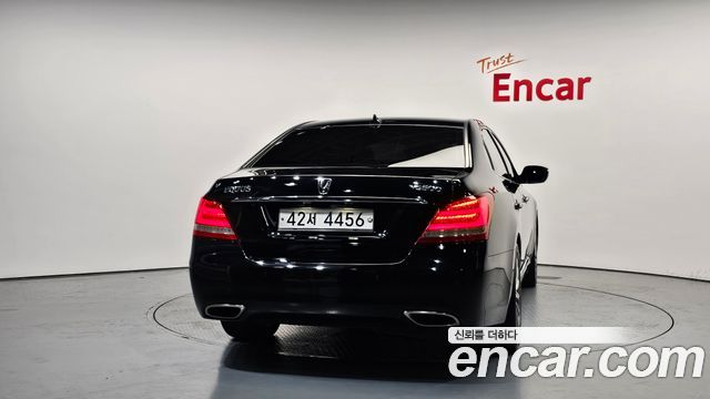Hyundai Equus из Кореи Encar