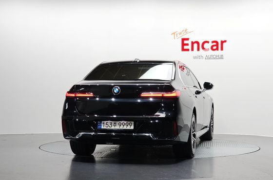 BMW 7-Series 740i sDrive M Sport — пробег 50 244 км — фото 4 из 5