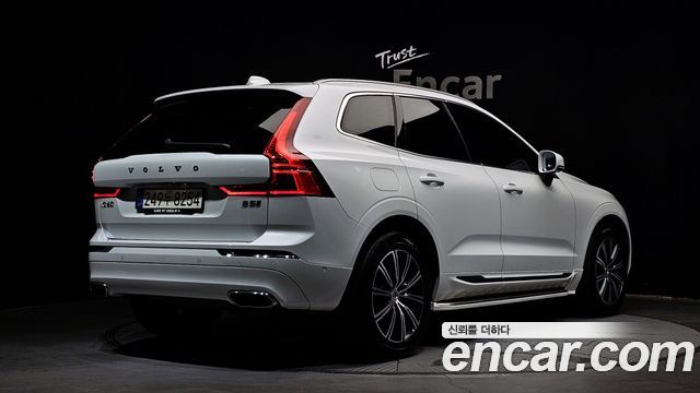 Volvo XC60 B5 Inscription — пробег 49 572 км — фото 2 из 5
