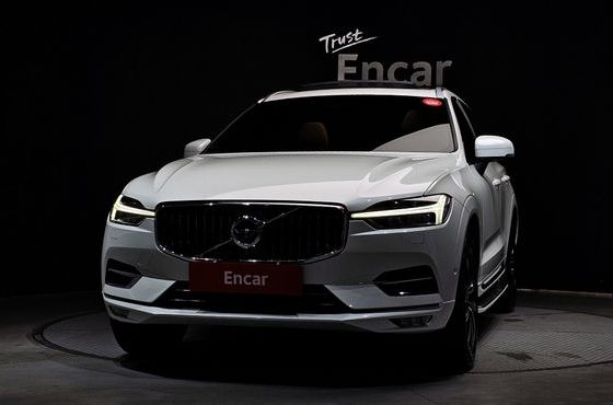 Volvo XC60 B5 Inscription — пробег 49 572 км — фото 3 из 5