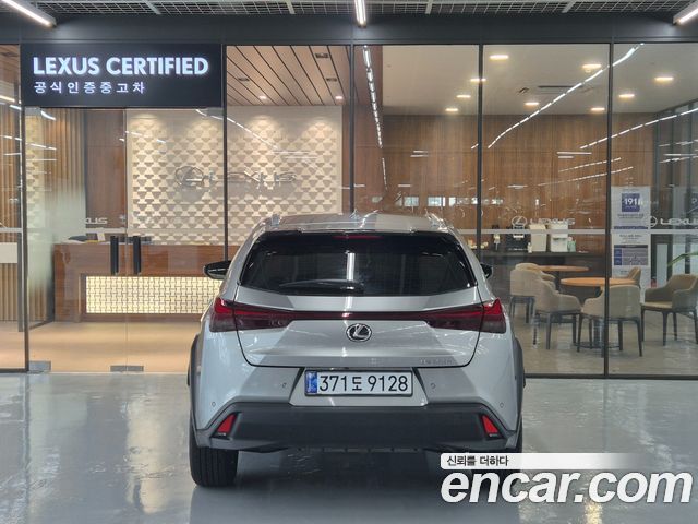 Lexus UX из Кореи Encar
