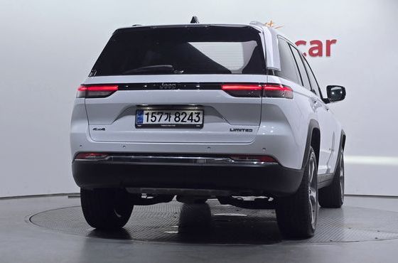 Jeep Cherokee 3.6 Limited — пробег 28 124 км — фото 4 из 5