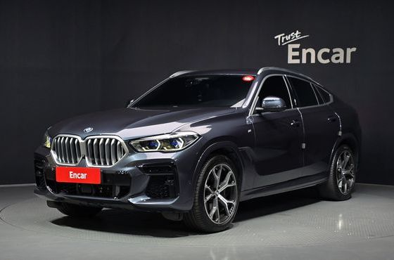 BMW X6 xDrive40i M Sport — пробег 82 991 км — фото 1 из 5