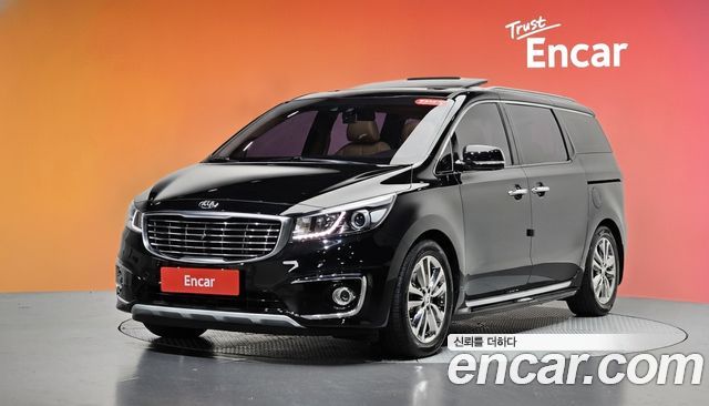 Kia Carnival из Кореи Encar