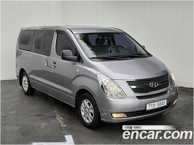 Hyundai Starex 11-Seater Wagon CVX Premium — пробег 188 967 км — фото 3 из 5