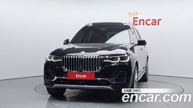 BMW X7 xDrive 40i Design Pure Excellence 7-Seater — пробег 78 734 км — фото 3 из 5