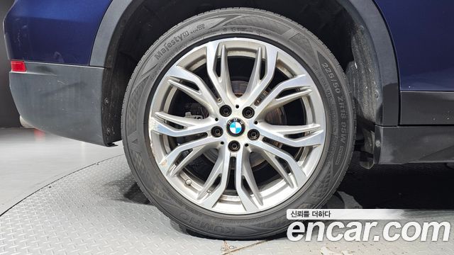 BMW X1 xDrive 18d Joy — пробег 135 868 км — фото 5 из 5