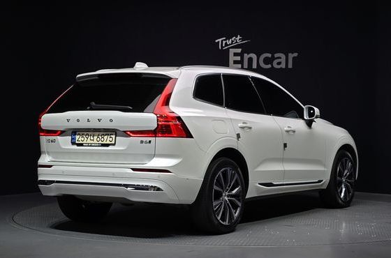 Volvo XC60 B6 Inscirtion — пробег 65 588 км — фото 2 из 5
