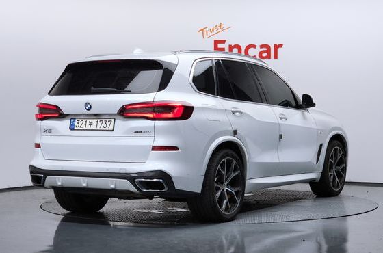BMW X5 xDrive 40i M Sport — пробег 96 654 км — фото 2 из 5