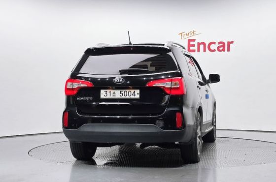 Kia Sorento Diesel 2.0 2WD Trendy — пробег 151 782 км — фото 4 из 5