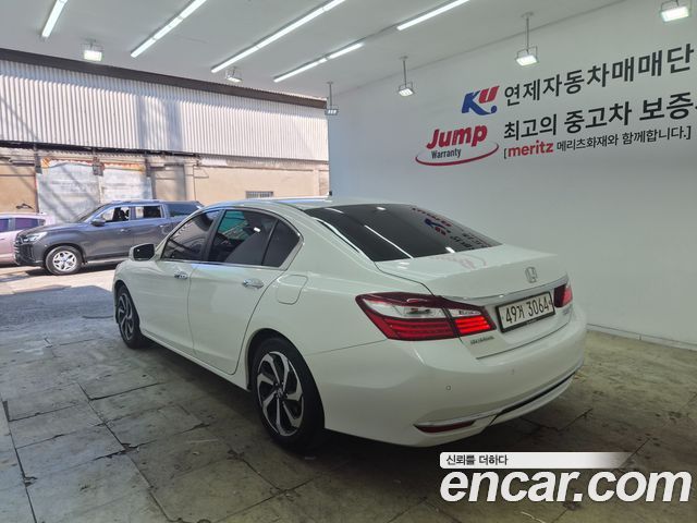 Honda Accord 2.4 9th — пробег 92 688 км — фото 3 из 5