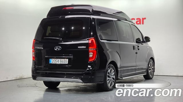 Hyundai Starex Limousine — пробег 92 856 км — фото 2 из 5