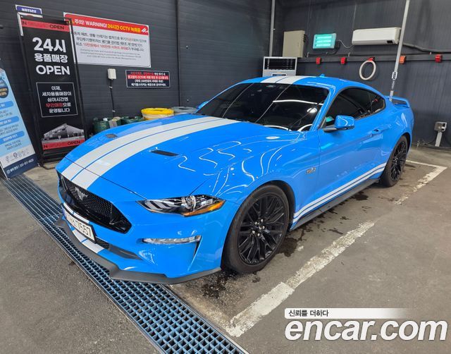 Ford Mustang GT Coupe — пробег 29 000 км — фото 1 из 5