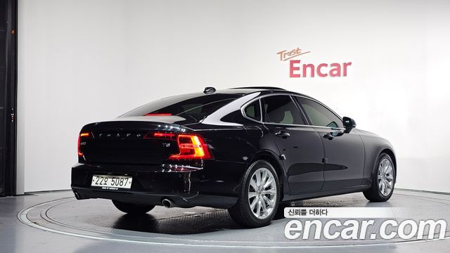 Volvo S90 из Кореи Encar
