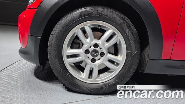 Mini Cooper из Кореи Encar