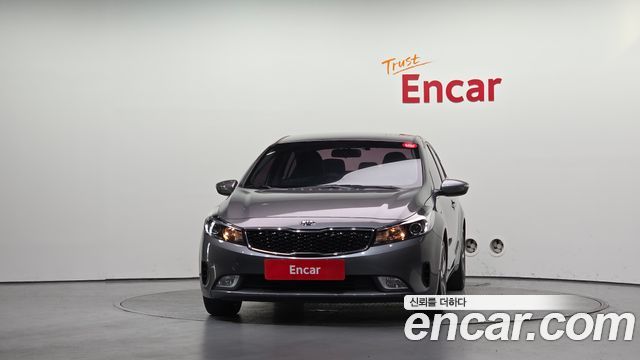 Kia K3 из Кореи Encar