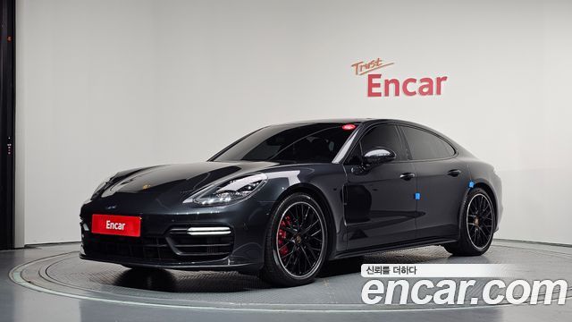 Porsche Panamera 4.0 GTS — пробег 75 286 км — фото 1 из 5